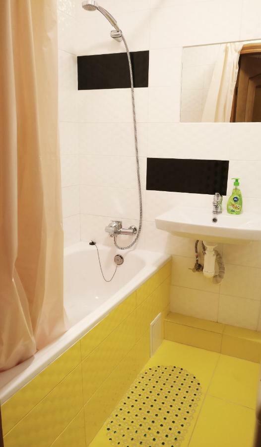 Apartment Very In L'viv *